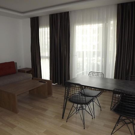 Opus Apart Hotel Κουσάντασι Εξωτερικό φωτογραφία